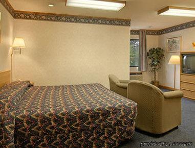 Days Inn By Wyndham Farmer City Habitación foto